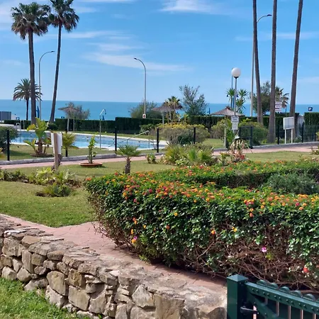 Apartment En Primera Linea De Playa En Chiclana