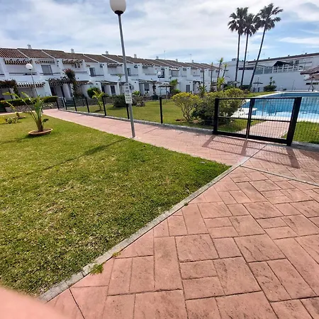 En Primera Linea De Playa En Chiclana *